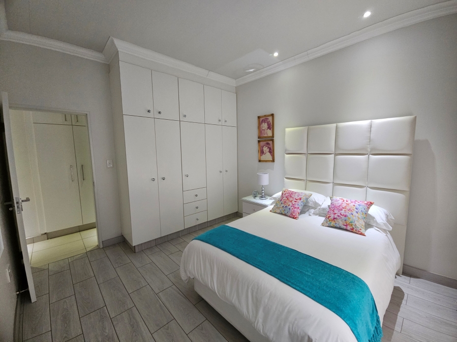2 Bedroom Property for Sale in Flamwood North West